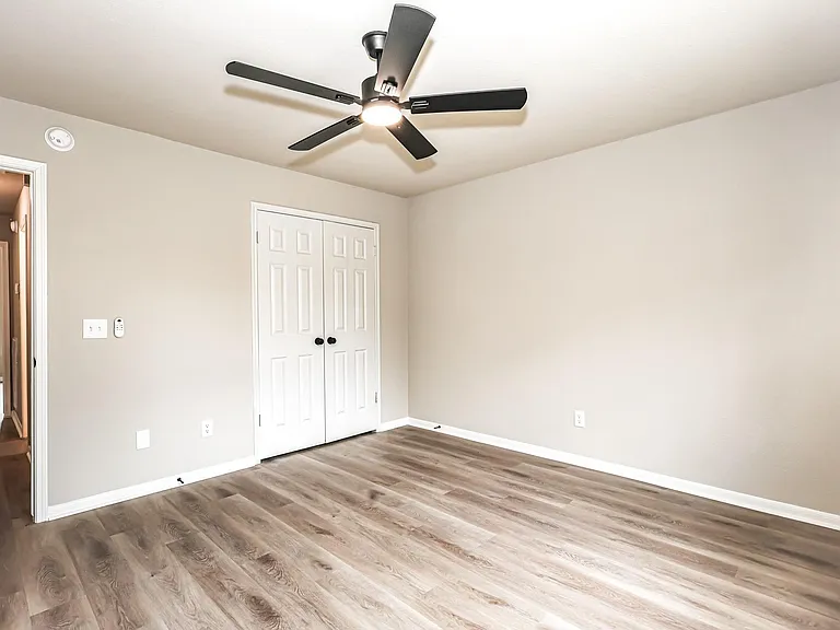 18703 Evergreen Falls Dr — Photo 25