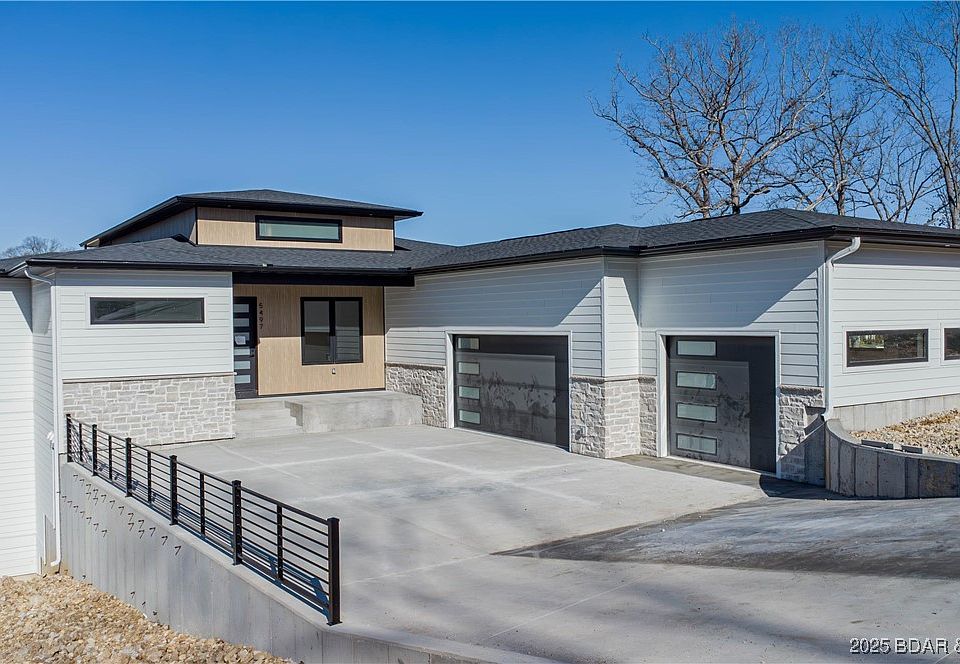 1st image of 5497 Harper Ln