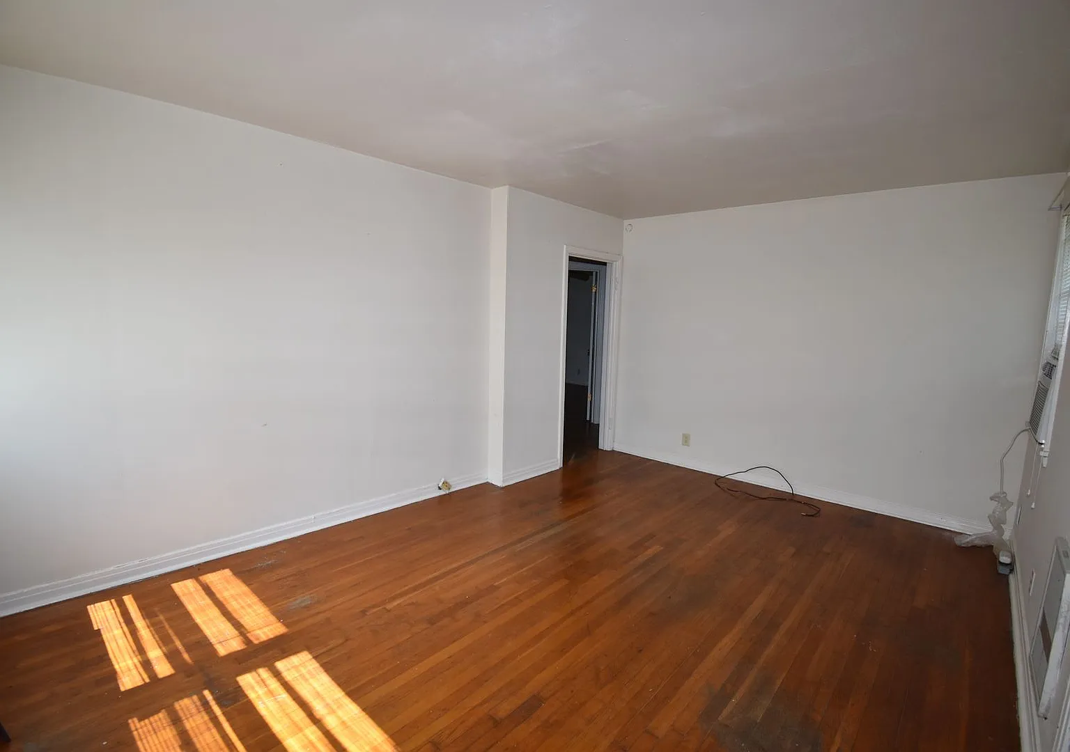 2 Bedroom Home For Rent Near Madison Street! — Photo 3