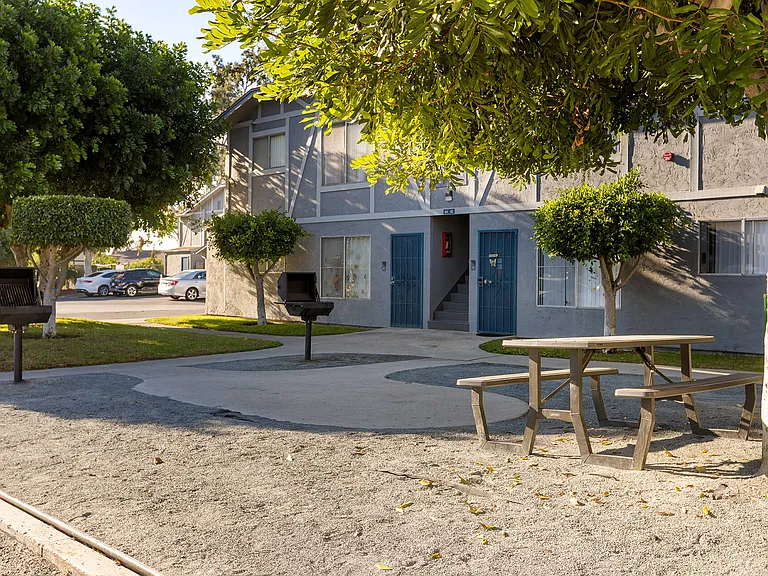 6650 Doriana St — Photo 14