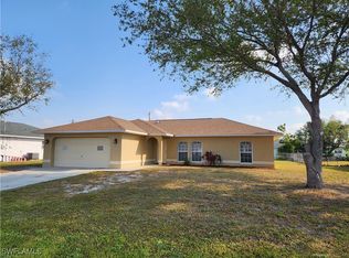 1005 Nicholas Pkwy W, Cape Coral, FL 33991