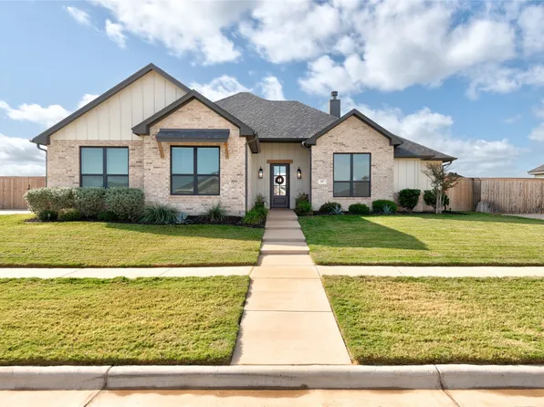 317 Blackhawk Dr, Abilene, TX 79602