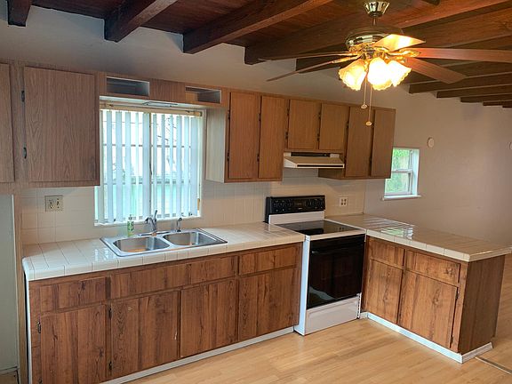 5th image of 710 Ohio Ave #2
