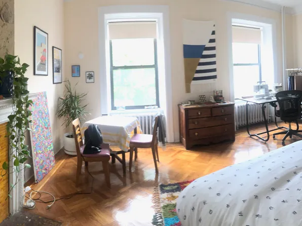 1146 Dean Street image 13 of 13