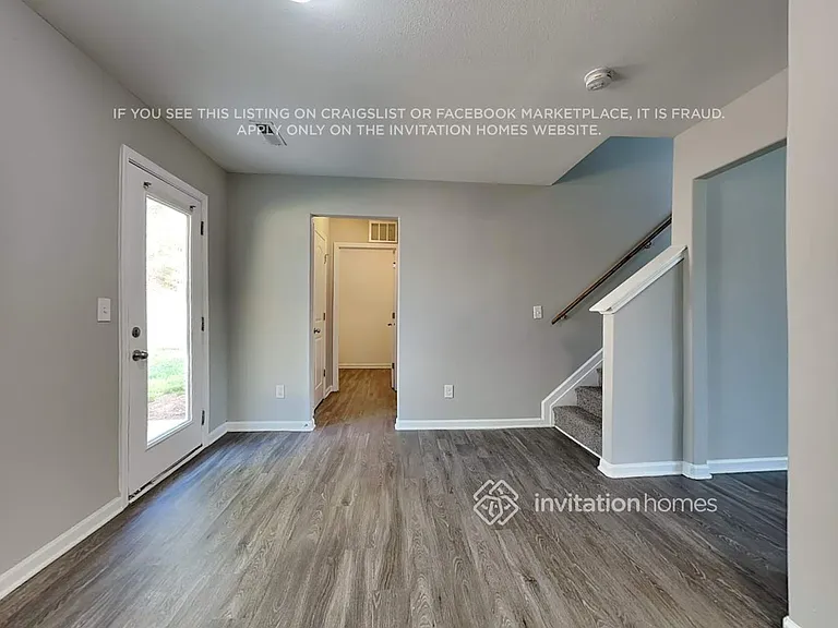2402 King Malcolm Ln — Photo 6