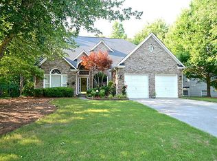 7105 Big Woods Dr, Woodstock, GA 30189