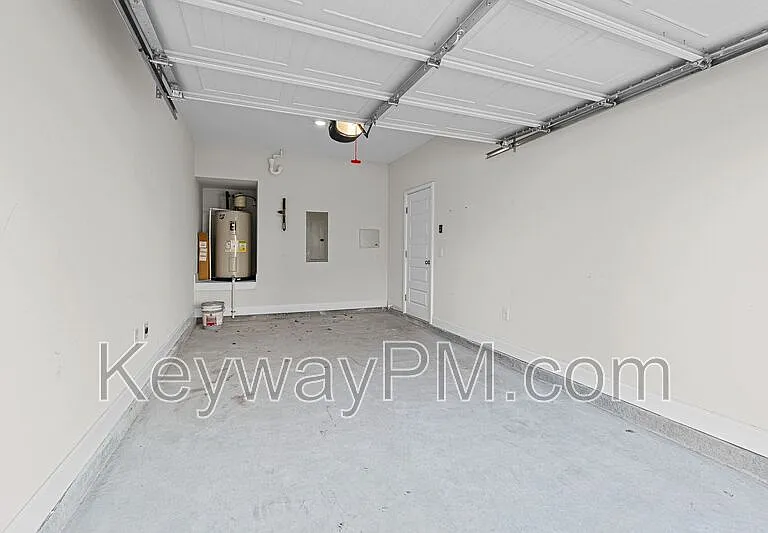 2419 Sequoia Trl — Photo 24