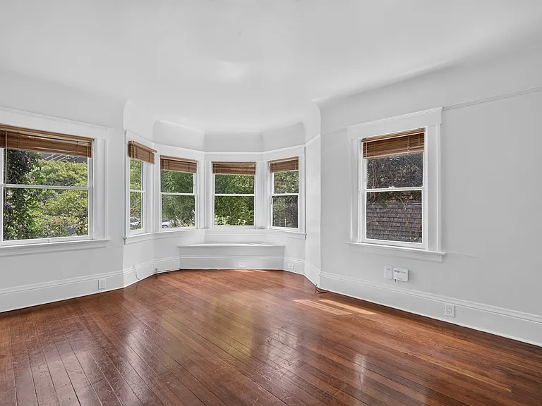 2808 Derby St #2810 — Photo 12