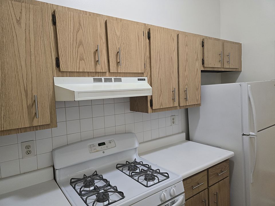1st image of 1825 S 8th St APT A