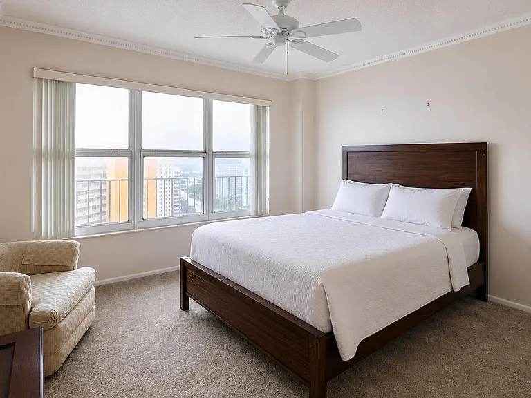 401 N Ocean Blvd #1704 — Photo 13