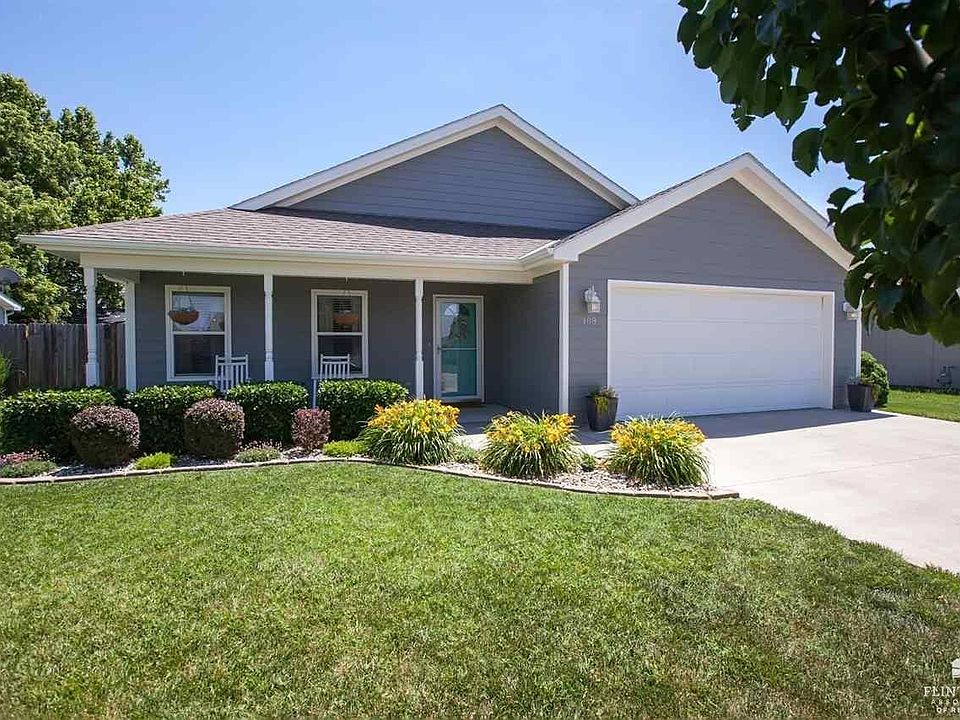 1st image of 109 Northfield Rd