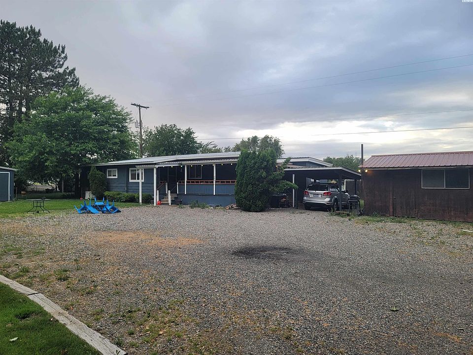 1st image of 24524 S Oak St