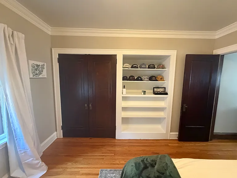 Closet + built-in storage cubbies