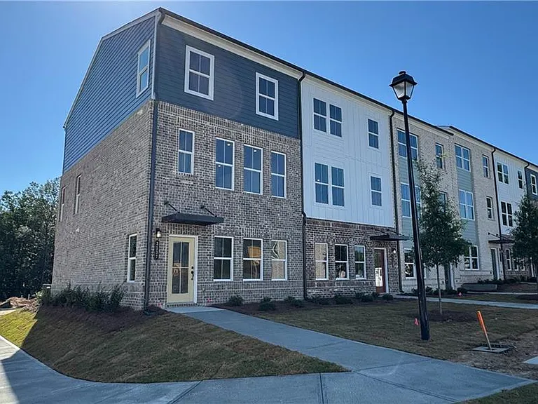 3117 Willow Glade Trl — Photo 1