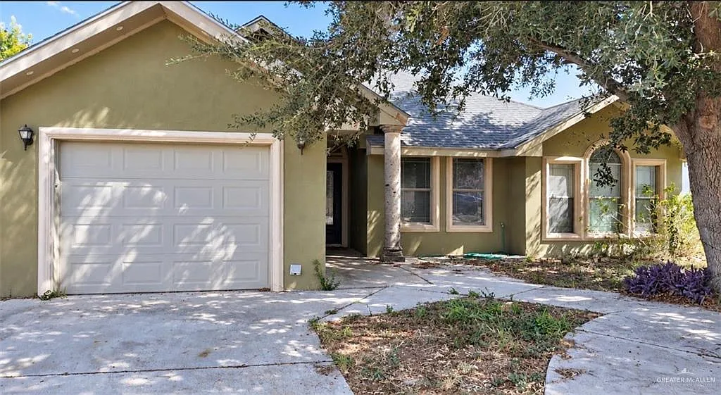 3 bed, 2.0 bath, 1432 sqft, $1,600 — Photo 1