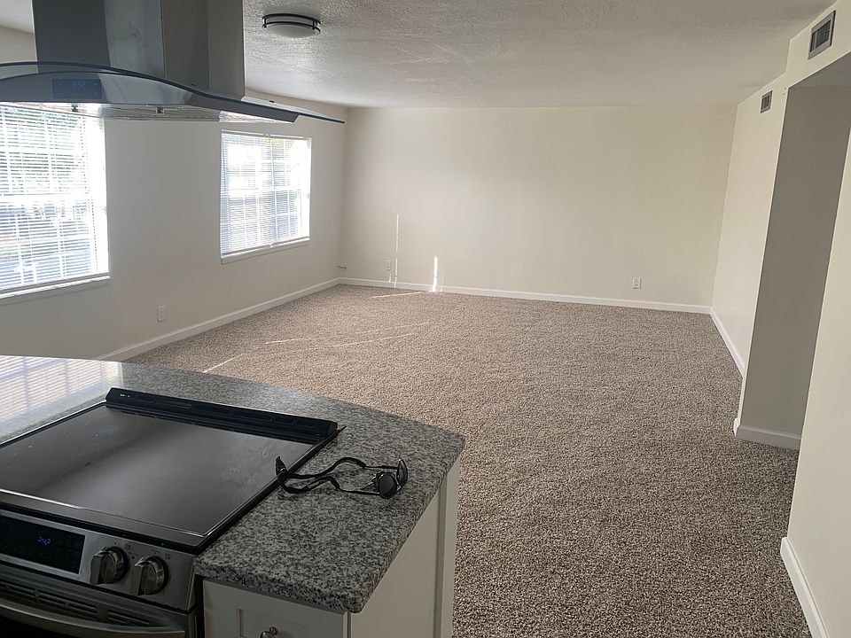 LIVING AND DINING AREA