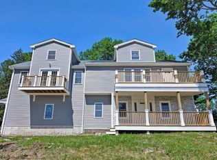 22 E Shore Rd, Holbrook, MA 02343