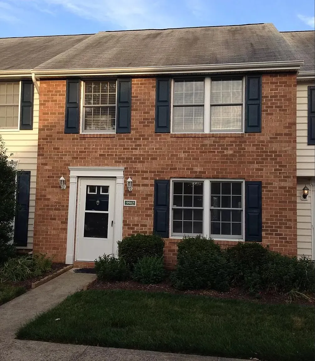 3 bed, 1.5 bath, 1344 sqft, $2,100 — Photo 1