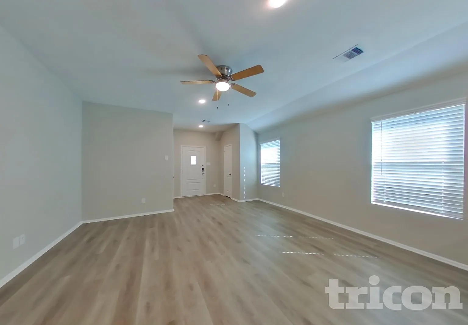 212 Seven Pines Drive Willis TX — Photo 2