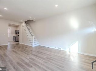 826 N Brooklyn St, Philadelphia, PA