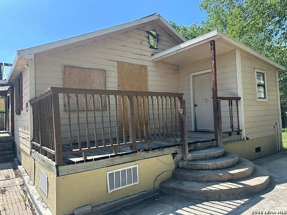 4th image of 315 COYOL ST