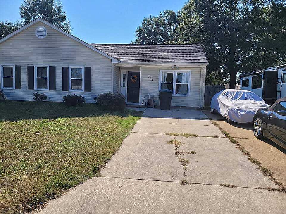 1st image of 715 Michelle Dr