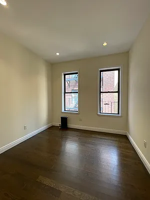 Rented by Avenues Real Estate | media 15