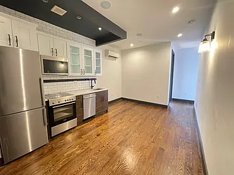 Rented by Tapiro Realty