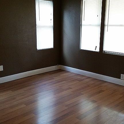4th image of 1231 Fernwood Ave