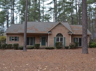 540 Hill Rd, Southern Pines, NC 28387