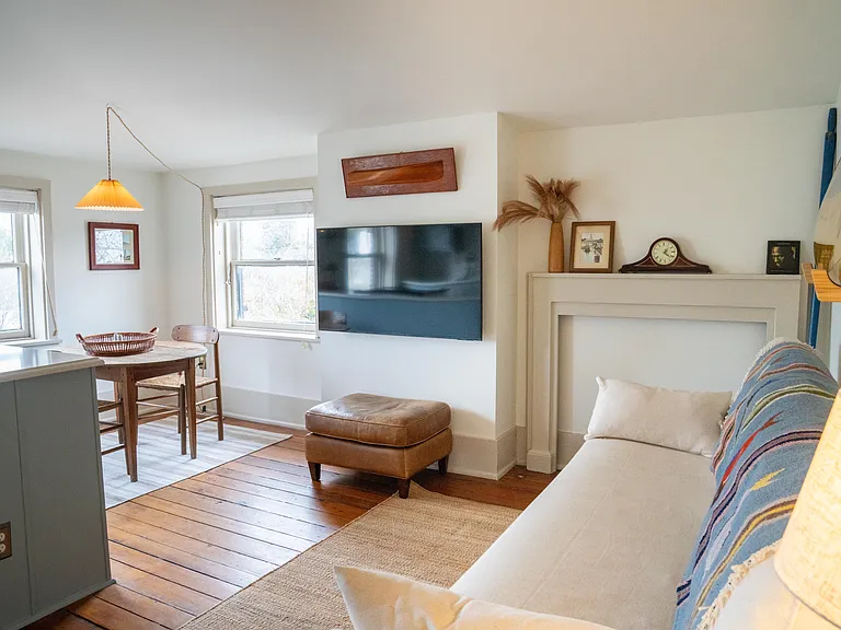 416 S Front St #6 — Photo 10