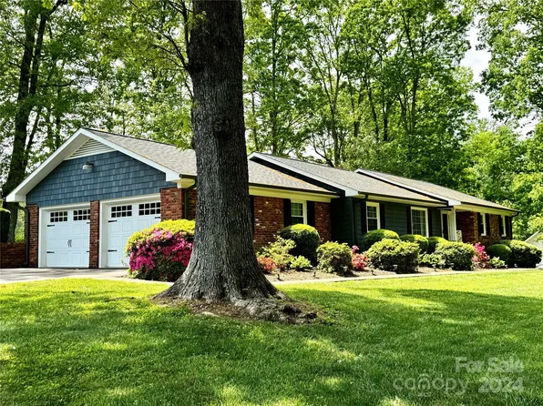 165 Marshall Ridge Rd, State Road, NC 28676