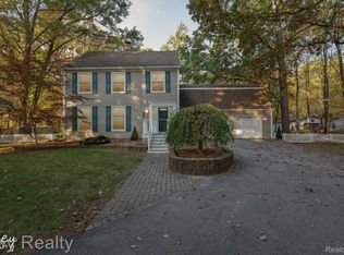 17356 Haggerty Rd, Van Buren Township, MI 48111