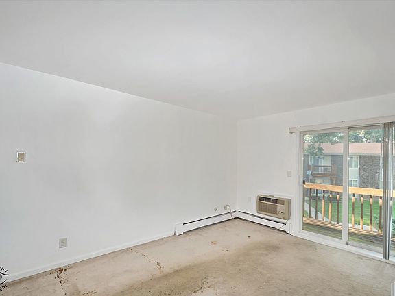 5th image of 2200 Light Rd APT 212
