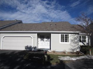 2810 S Heather Gardens Way APT B, Aurora, CO 80014