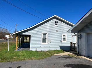 4416 Lehigh Dr, Walnutport, PA