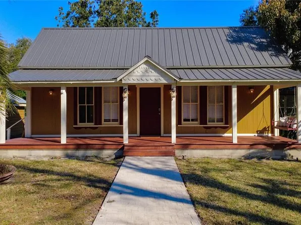 1148 N Grandview St, Mount Dora, FL 32757