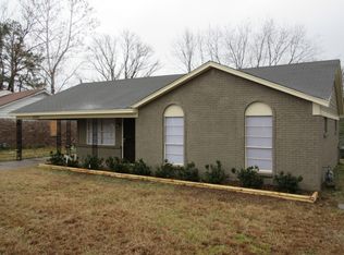 3396 Ridgemont Rd, Memphis, TN 38128