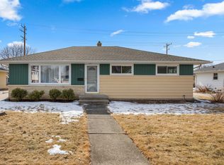 431 E McArthur St, Appleton, WI 54911