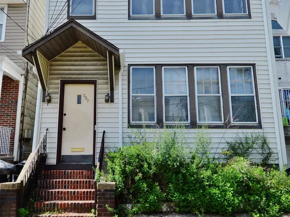 257 Neptune Ave, Jersey City, NJ 07305