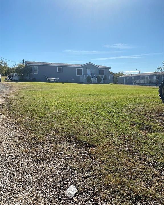 1st image of 504 Sunny Dr