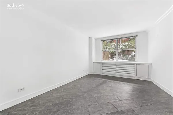 Sold by Sotheby's International Realty | media 7