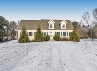 49 Chisholm Trl, Lancaster, MA 01523