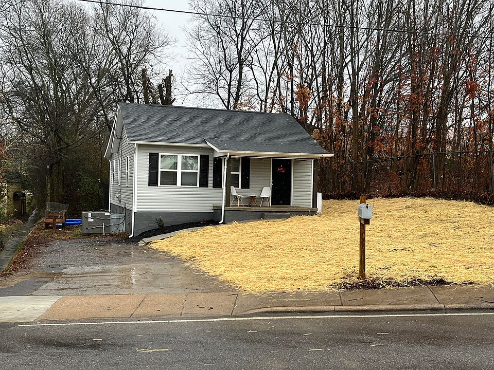 2nd image of 150 Gaut St NE