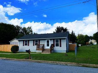 403 Buchanan St, Staunton, VA 24401