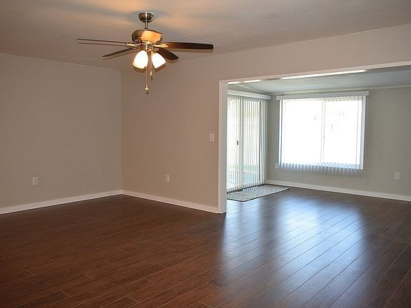 3rd image of 26786 Augusta Dr