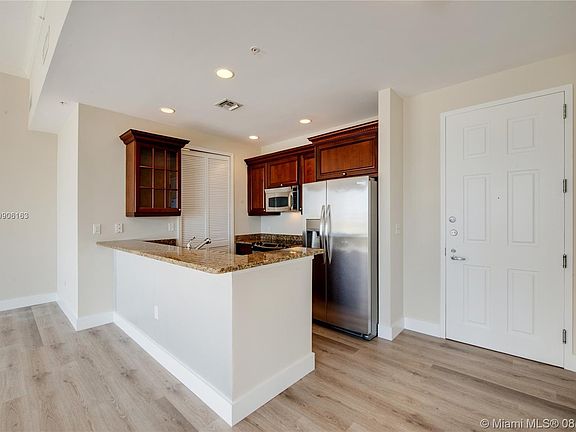 3rd image of 100 Andalusia Ave #Penthouse 14