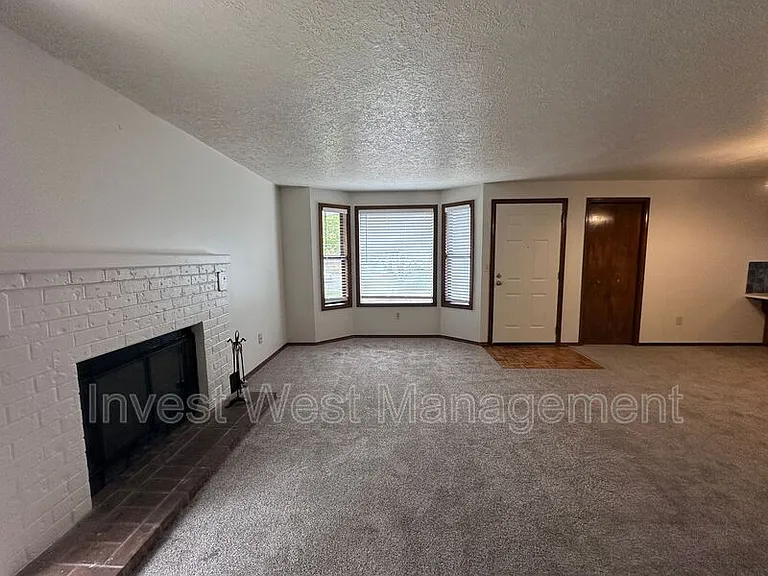 1904 SE Blairmont Dr — Photo 11