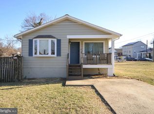 6009 L St, Capitol Heights, MD