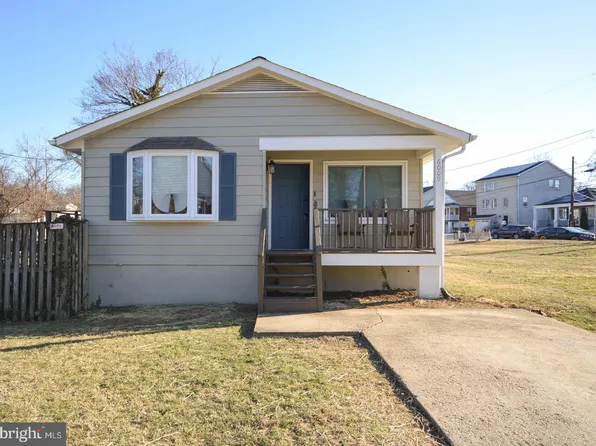 6009 L St, Capitol Heights, MD 20743